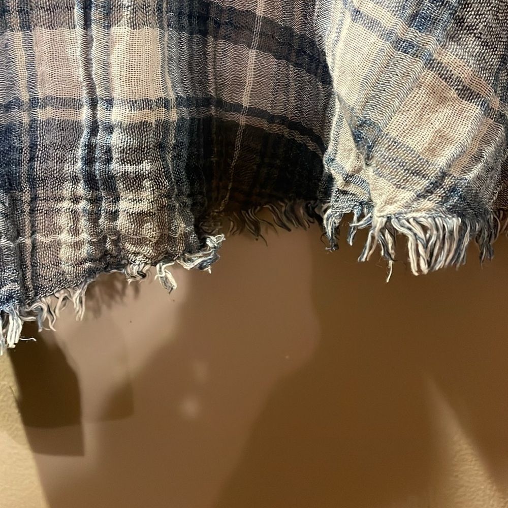 Cloth & Stone Top - Picture 5 of 11